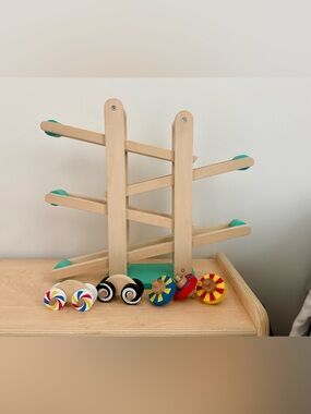 Kiwi Co Wooden Marble Run Toy with Colorful Spinning Tops - Natural & Teal